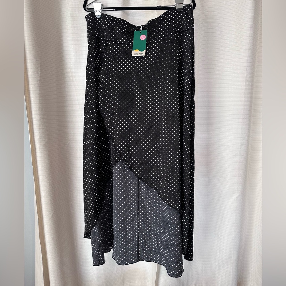 Halara **New with Tags** High Waisted High Low Ruffle 2-in-1 Flowy Maxi Skirt